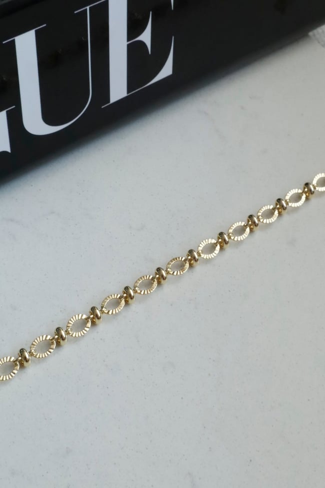 Kadın Kolye Kararmaz 14k Altın Renk Vip Seri İthal Topçuk Oval Zincir Kolye