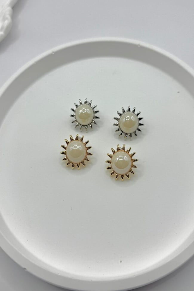 Kadın Küpe 2 cm İnci Detay Küçük Güneş Küpe