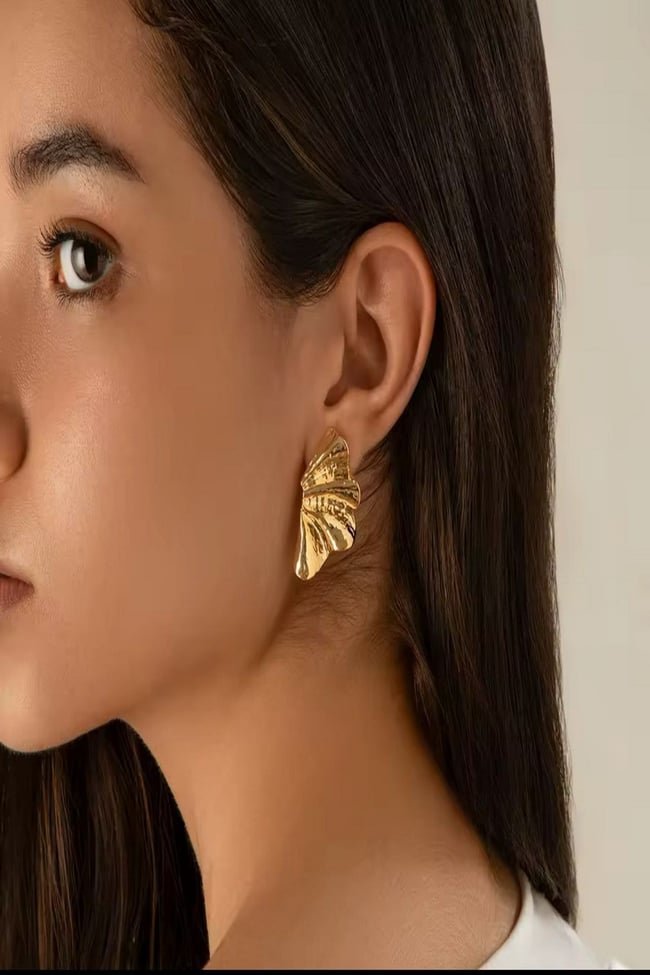 Kadın Küpe Kabuk Detay 3cm Kararmaz Küpe 