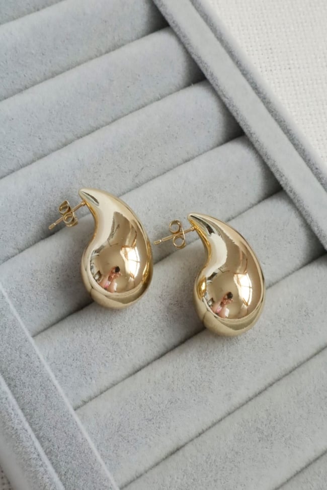 Kadın Küpe Kararmaz 14k Renk Vip Seri Marka Model 3cm Küpe