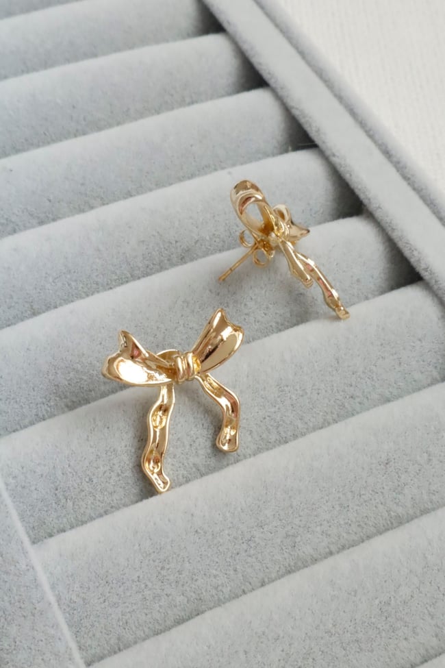Kadın Küpe Kararmaz 14k Renk Vip Seri Zarif Model Kurdele 2cm Küpe 