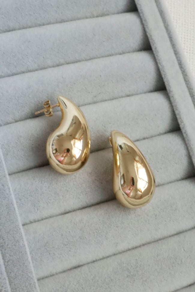 Kadın Küpe Kararmaz 14k Renk Vip Seri Marka Model 3cm Küpe
