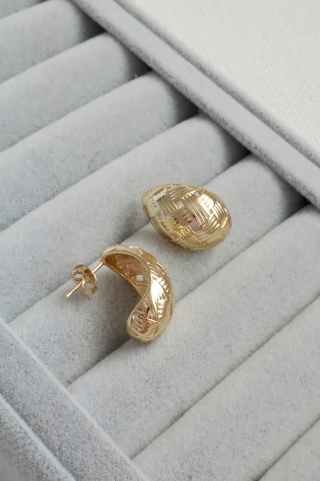Kadın Küpe Kararmaz 14k Renk Vip Seri Ekose Desen Damla Model 2cm Küpe