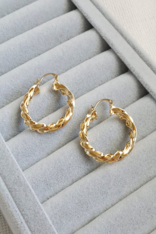 Kadın Küpe Kararmaz 14k Renk Vip Seri Detay Burgu Halka 3cm Küpe 