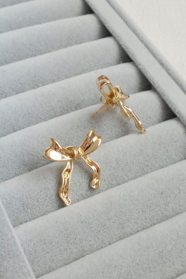 Kadın Küpe Kararmaz 14k Renk Vip Seri Zarif Model Kurdele 2cm Küpe 
