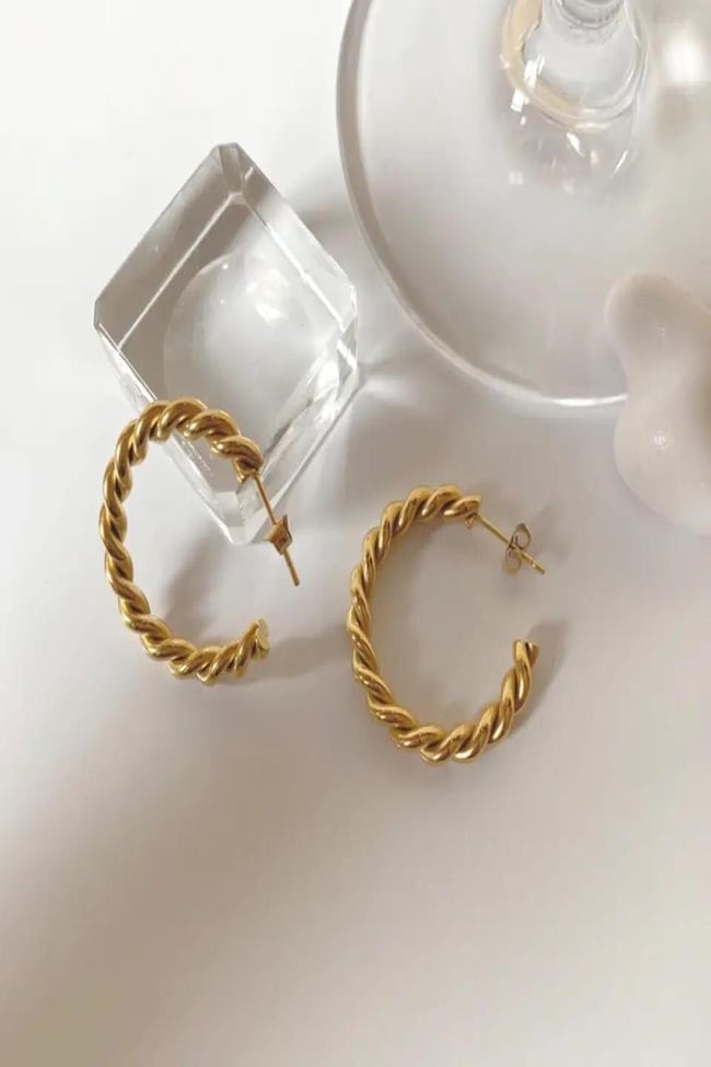 Kadın Küpe Kesik Halka Sık Burgu 2,5cm Küpe