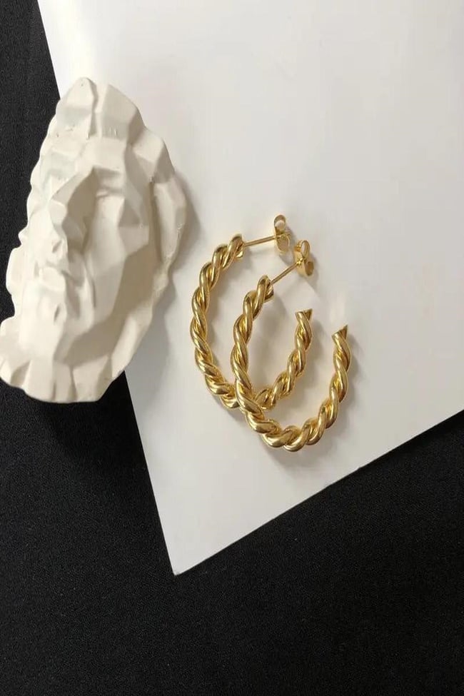 Kadın Küpe Kesik Halka Sık Burgu 2,5cm Küpe