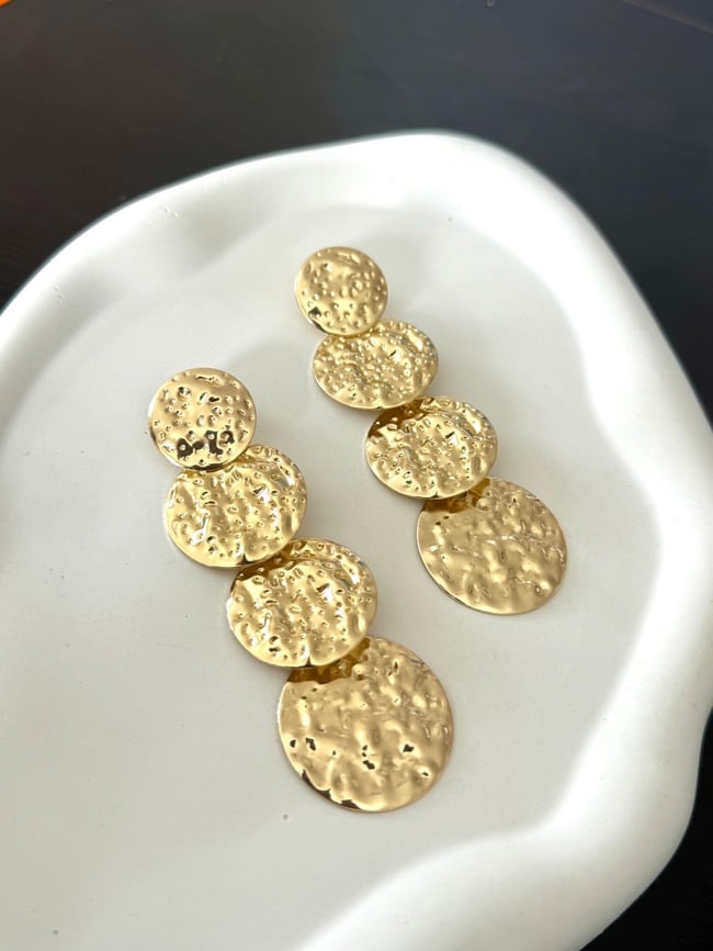 Kadın Küpe Old Money Seri Dört Yuvarlak Taşlanmış Detay 8cm Küpe