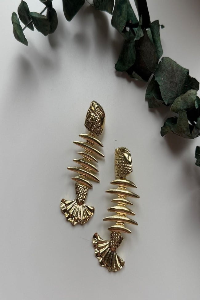 Kadın Küpe Premium Marka Seri Balık Kılçık Model Kararmaz Küpe