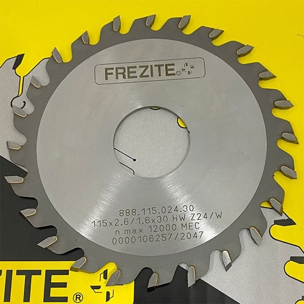 FREZITE 115x2,6/1,6x30 Z.24/H.W SCM STEFANI PVC BANTLAMA BAŞ-SON KESME TESTERESİ