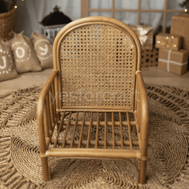Rattan Hazeranlı Taht