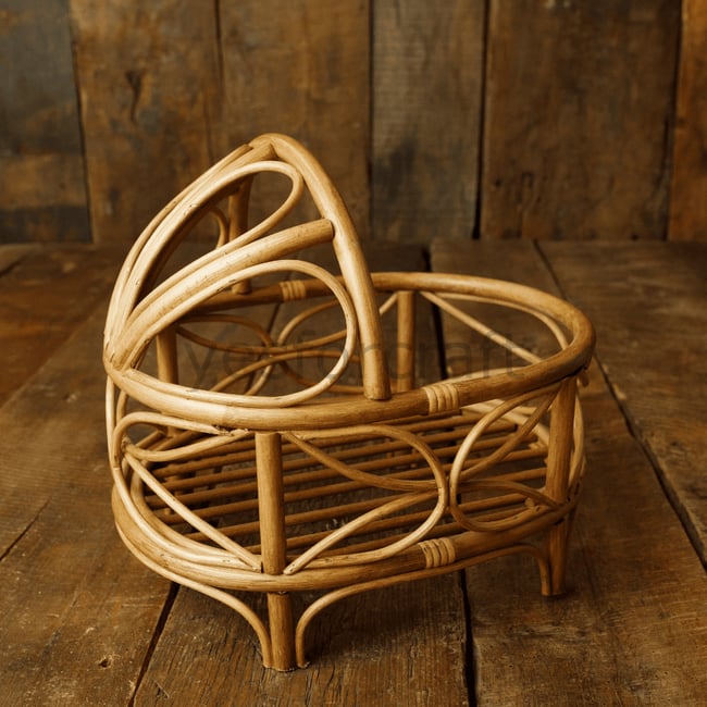 Rattan Şapkalı Beşik