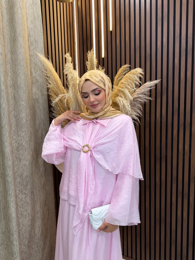 Elin Pelerin Detaylı Broşlu 3 lü Takım | Pembe