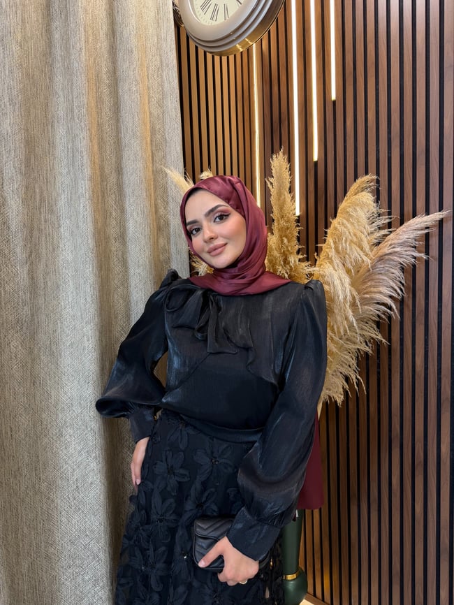 Elya Çiçek Dokulu Etekli Takım | Siyah