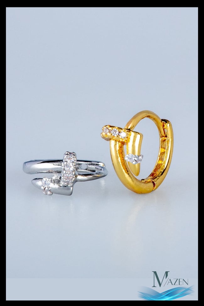 1 Adet Gold Renk Çivi Tasarım Taşlı Halka Küpe | 8 MM Helix Kıkırdak Piercing | Kararmaz