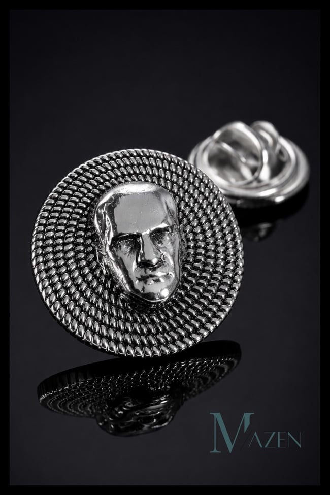 Atatürk Kabartmalı Yuvarlak Metal Yaka Rozeti Gümüş Renk