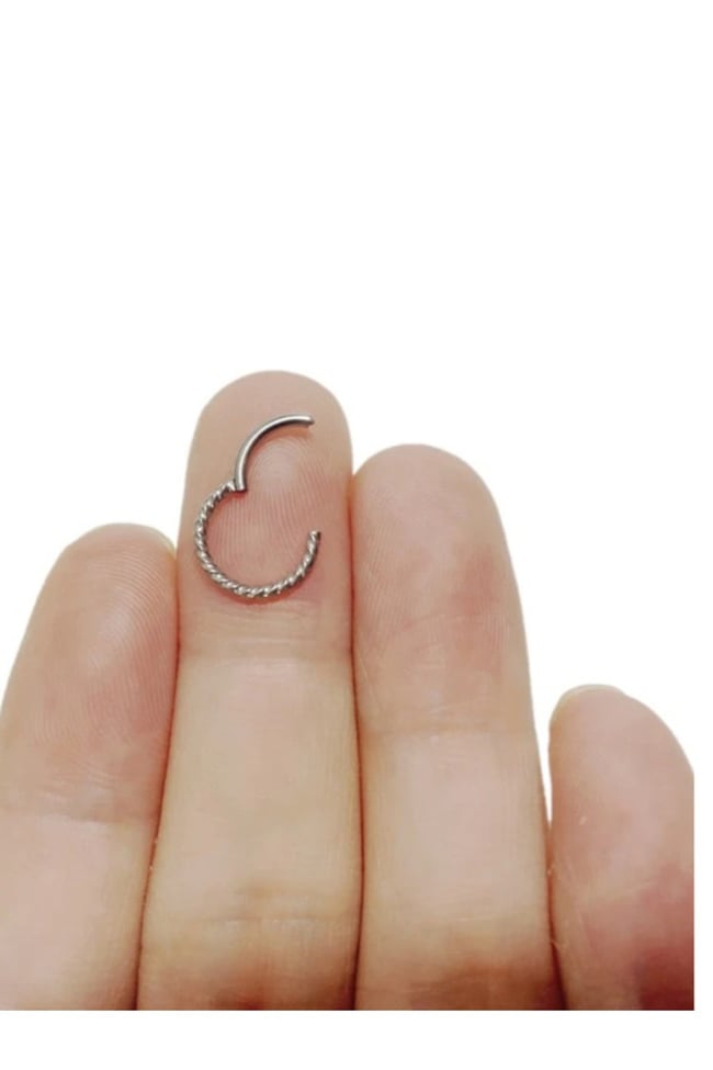 Burgulu Gümüş Renk Cerrahi Çelik Tragus Helix Piercing Küpe Tam Tur Piercing ( Beden Seçenekli)
