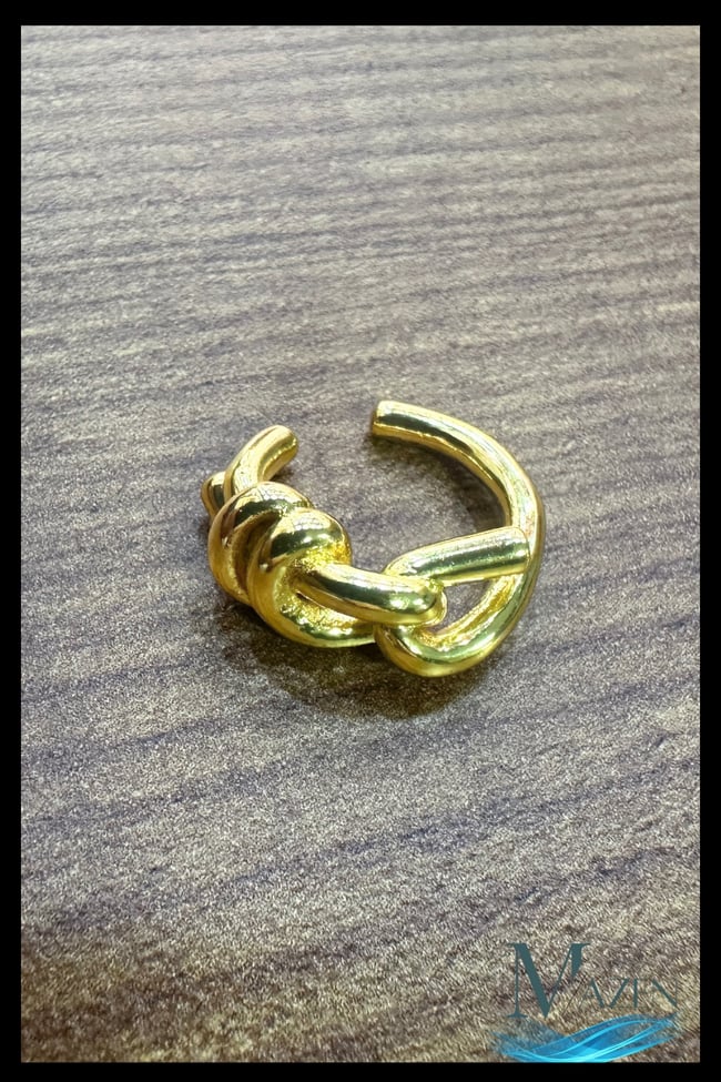 Burgulu Sarmal Kıkırdak Küpe | Earcuff | Kadın Takı Aksesuar | Delik Gerektirmeyen