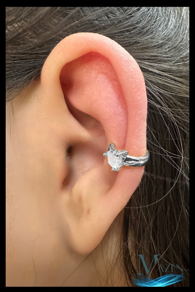 Kalp Taşlı Kıkırdak Küpe | Earcuff | Kadın Takı Aksesuar | Delik Gerektirmeyen