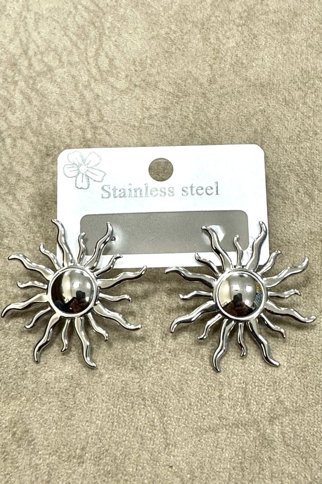 Kararmaz 316 L Güneş Figürlü Çelik Küpe Stainless Steel