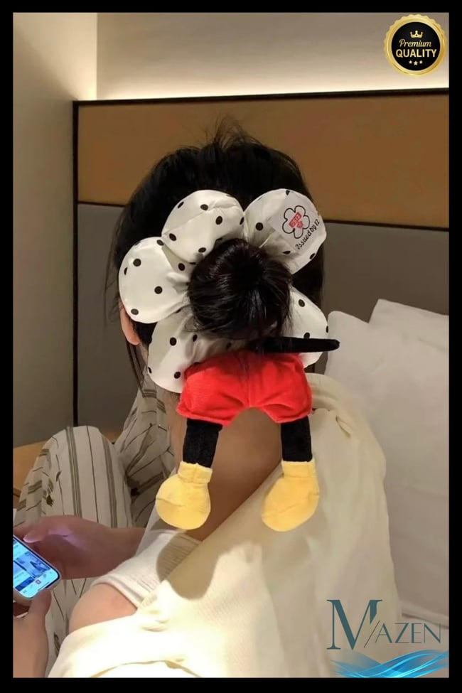 Sevimli Kawaii Peluş Topuz Toka | Ayaklı Tasarım | Kaliteli Kadın & Çocuk Lastik Saç Tokası