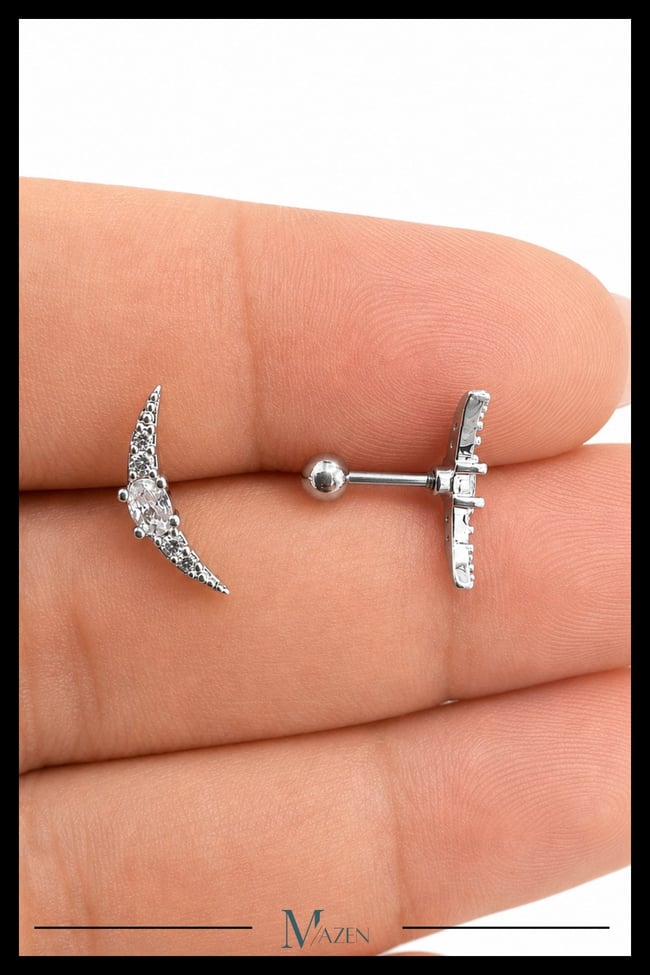 Taş Dizili Hilal Tragus Piercing Çelik Gümüş Renk Zarif Hilal Tasarımı