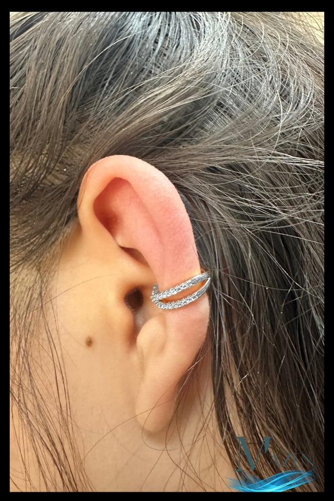 Taşlı Çapraz Halka Kıkırdak Küpe | Earcuff | Kadın Takı Aksesuar | Delik Gerektirmeyen