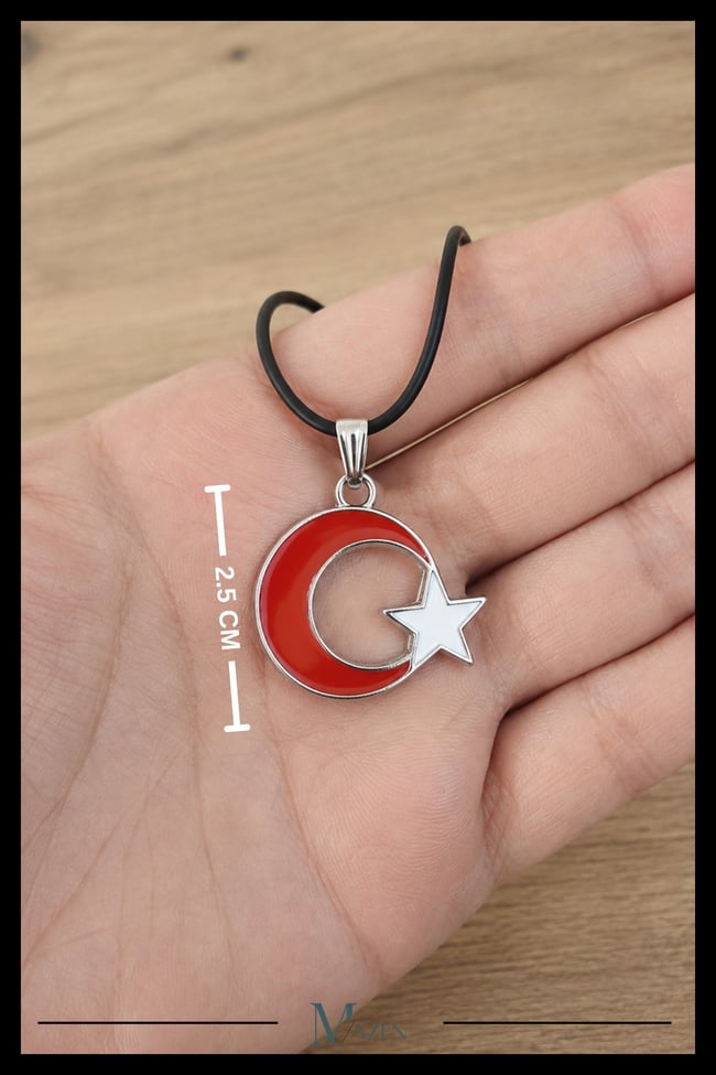 Türk Bayrağı Ay Yıldız Figürlü Gümüş Renk Kolye Ucu Kırmızı Beyaz Tasarım