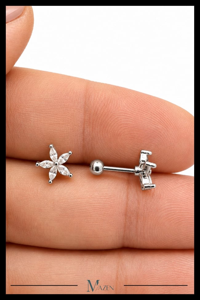 Yıldız Çiçeği Tragus Piercing Çelik Gümüş Renk Işıltılı Çiçek Tasarımı