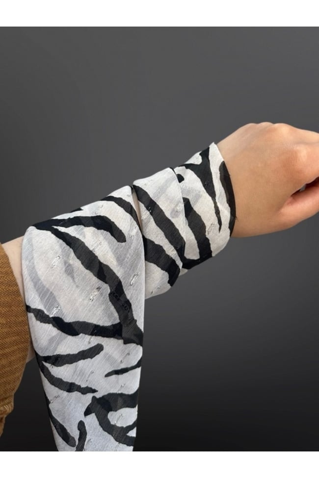 Zebra Desenli Şifon Fular 45x45 Saç, Çanta, Bilek, Boyun Aksesuarı