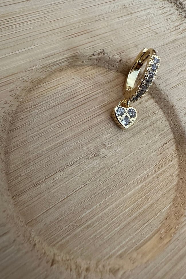 Zirkon Taşlı Minik Taşlı Kalp Sallantılı Kıkırdak Küpe 1 ADET 8 MM