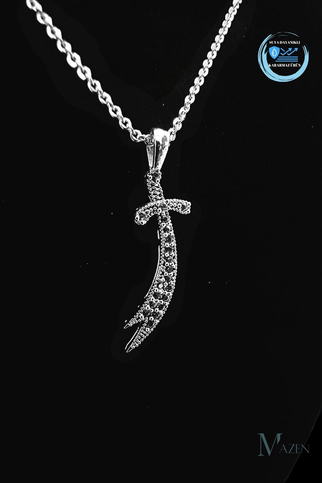 Zirkon Taşlı Özel Kaplama Zülfikâr Kolye- Kılıç Figürlü Kadın Kolye