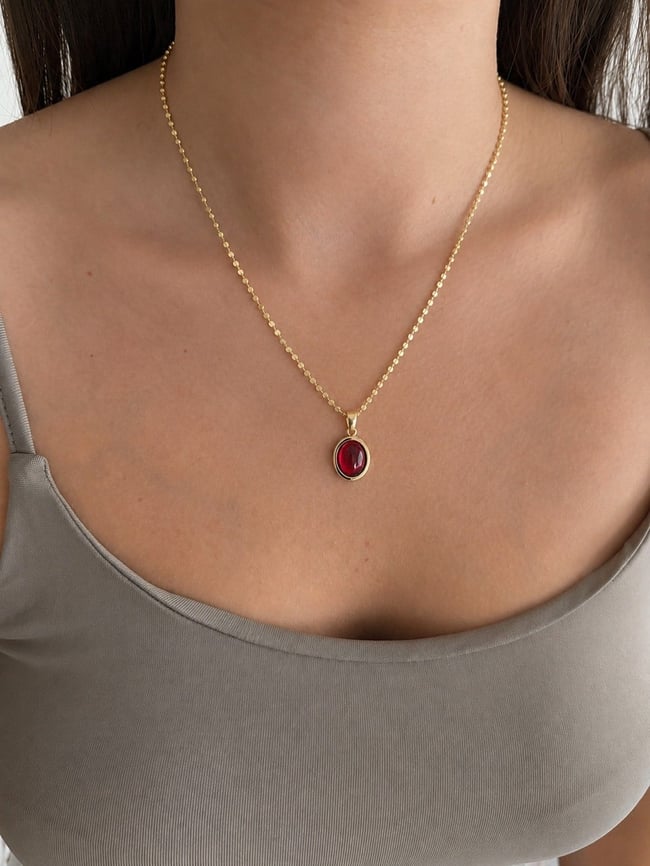 Özel Seri 14K Gold Kaplama Kırmızı Taşlı Çelik Kadın Kolye