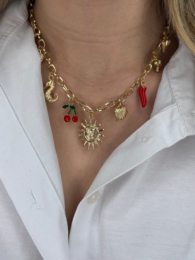 Özel Seri Renkli Charm Detaylı Gold Kolye