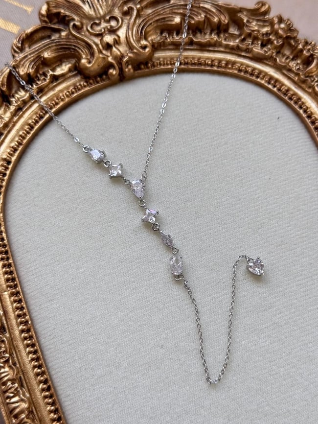 Özel Seri Zirkon Taşlı Y Silver Kolye