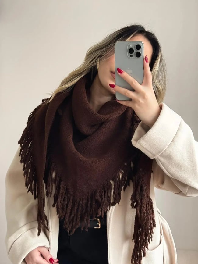 Üçgen Püsküllü Triko Şal Bordo