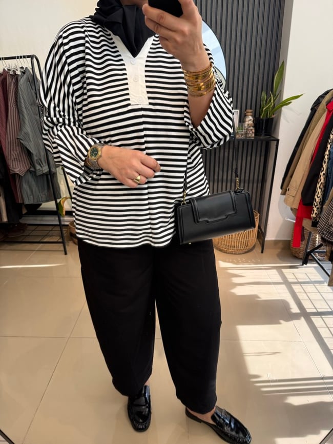 pamuklu-cizgili-sweat-siyah-beyaz-495fd0.jpeg
