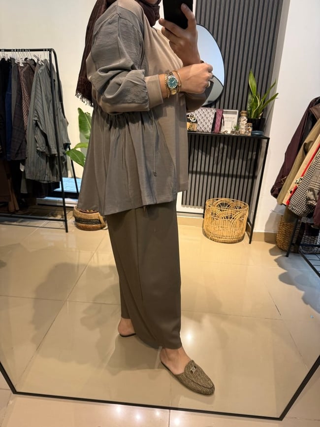 parasut-detayli-sweat-bej-eb6551.jpeg