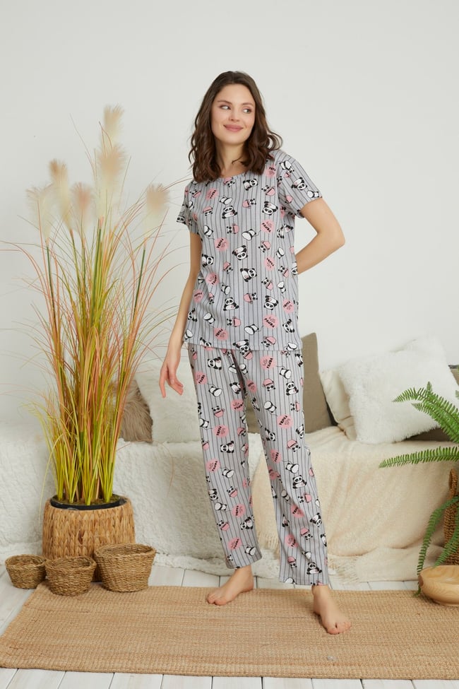 Kadın Antrasit Sevimli Panda Baskılı Kısa Kollu Altı Uzun Pijama Takımı.