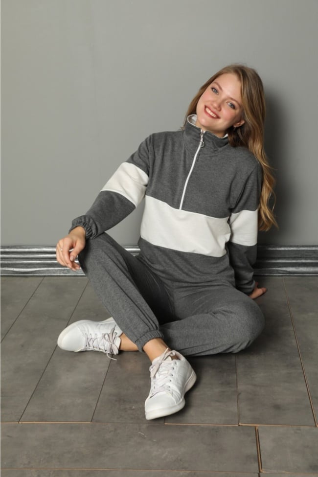 Kadın Antrasit Yarım Fermuarlu Şeritli Iki Iplik Pijama Takımı