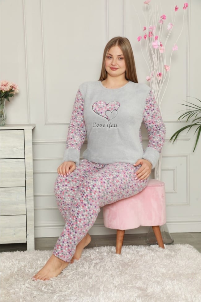 Kadın Büyük Beden Kalp Işlemeli Peluş Polar Pijama Takımı
