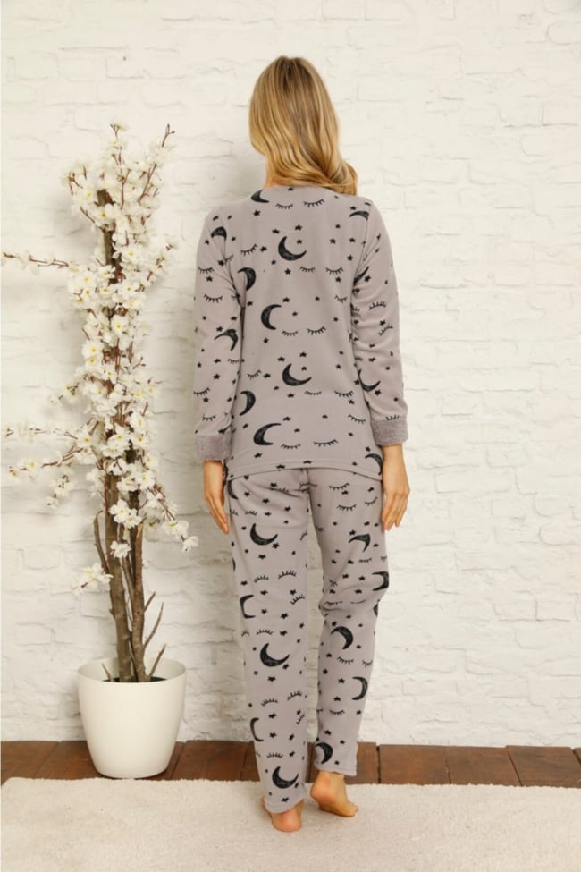 Kadın Gri Kalpli Ay Yıldız Desenli Polar Peluş Pijama Takımı