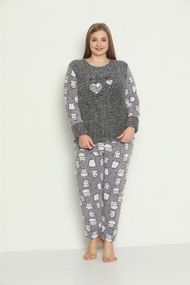 Kadın Gri Kalpli Kedicik Desenli Polar Peluş Pijama Takımı