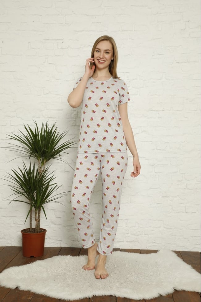 Kadın Gri Patates Kızartması Desenli Pijama Takımı
