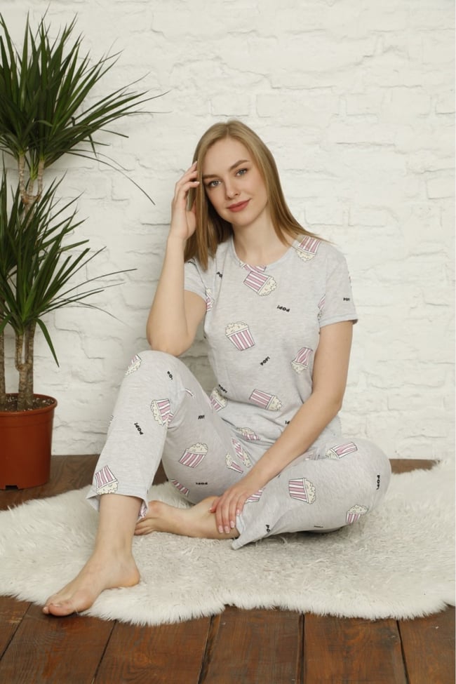 Kadın Gri Popcorn Desenli Pijama Takımı