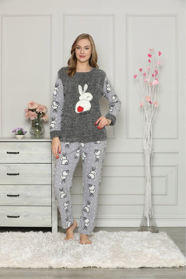 Kadın Gri Tavşanlı Polar Pijama Takım