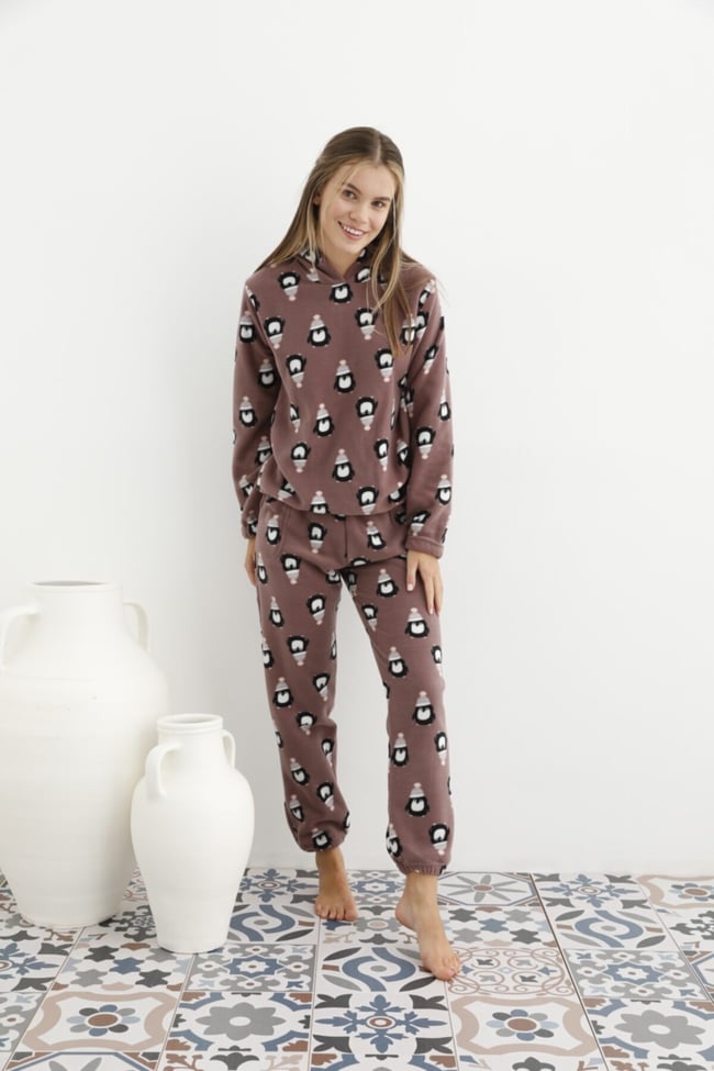 Kadın Kahverengi Penguen Desenli Kapüşonlu Polar Eşofman Pijama Takımı