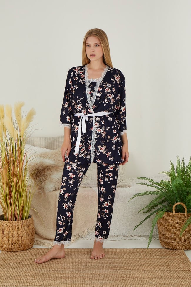Kadın Lacivert Kiraz Baskılı Ip Askılı Altı Uzun Sabahlık 3'lü Set Pijama Takımı.