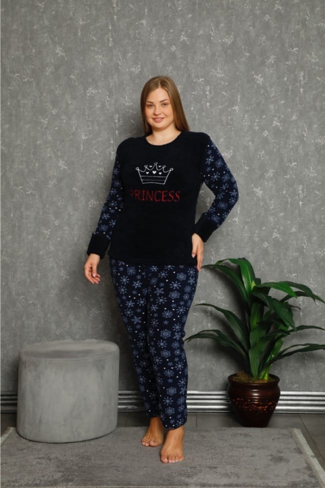 Kadın Lacivert Princess Yazılı Kar Desenli Polar Peluş Pijama Takımı