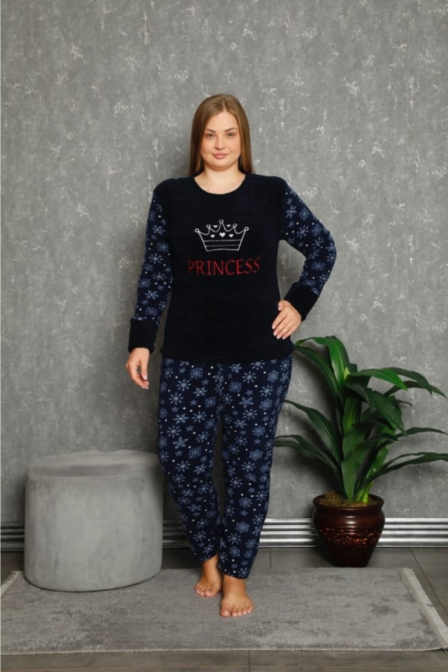 Kadın Lacivert Princess Yazılı Kar Desenli Polar Peluş Pijama Takımı